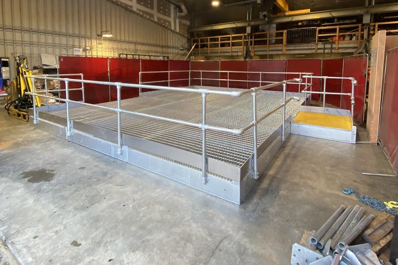 Structural steel platform trial-assembled in the workshop